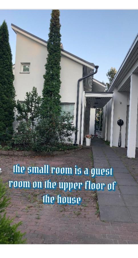 Pieni Huone 1 Km Jokirannasta Apartamento Turku Exterior foto